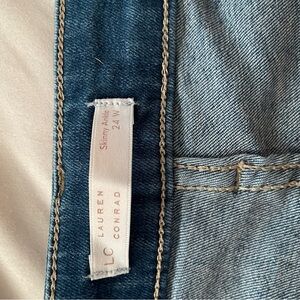 LC Lauren Conrad Light Blue skinny ankle Jeans